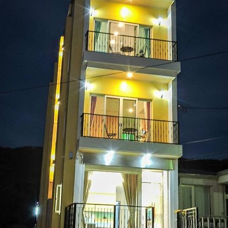 Tiffany Homestay Cape Eluanbi Exterior photo